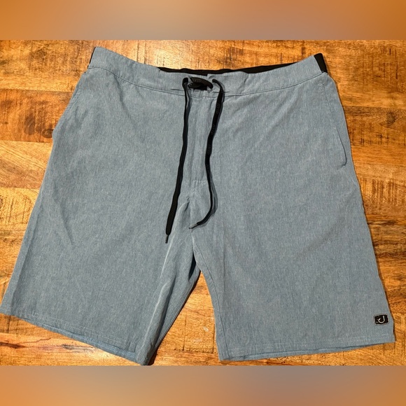 Avid Fishing Blue Hybrid Style Shorts Size 2 XL - Picture 1 of 10